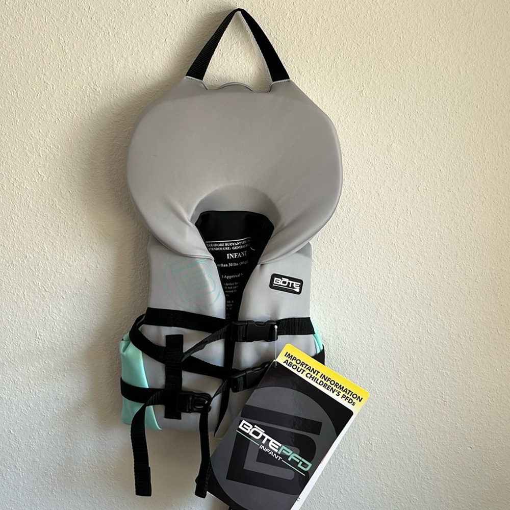 Infant life jacket